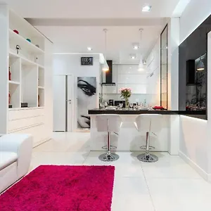 Apartament White & Free Parking, Sopot